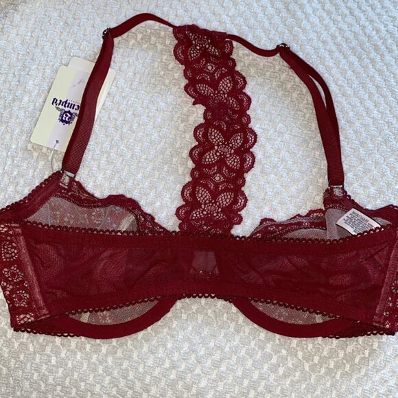 B'tempt'd by wacoal unlined rhinestone embellished lace bra - Picture 6 of 7